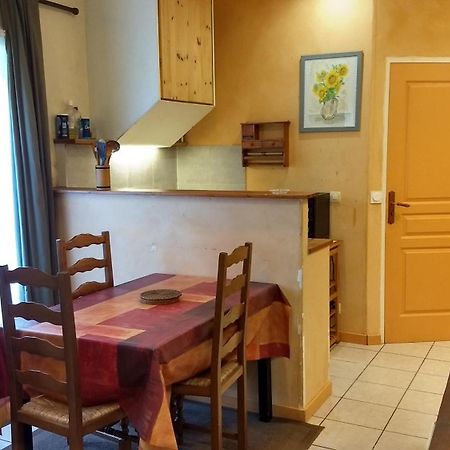 Logement Tranquille Et Frais Proche Gare Au Rdc Saumur Ngoại thất bức ảnh